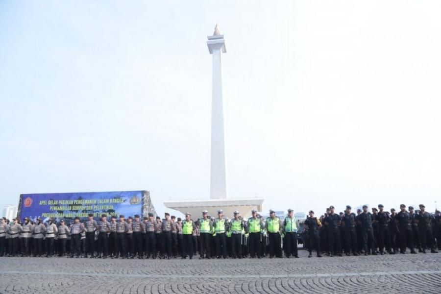 podiumnews.com-TNI - Polri Terjunkan 30 Ribu Personil Amankan Pelantikan Presiden